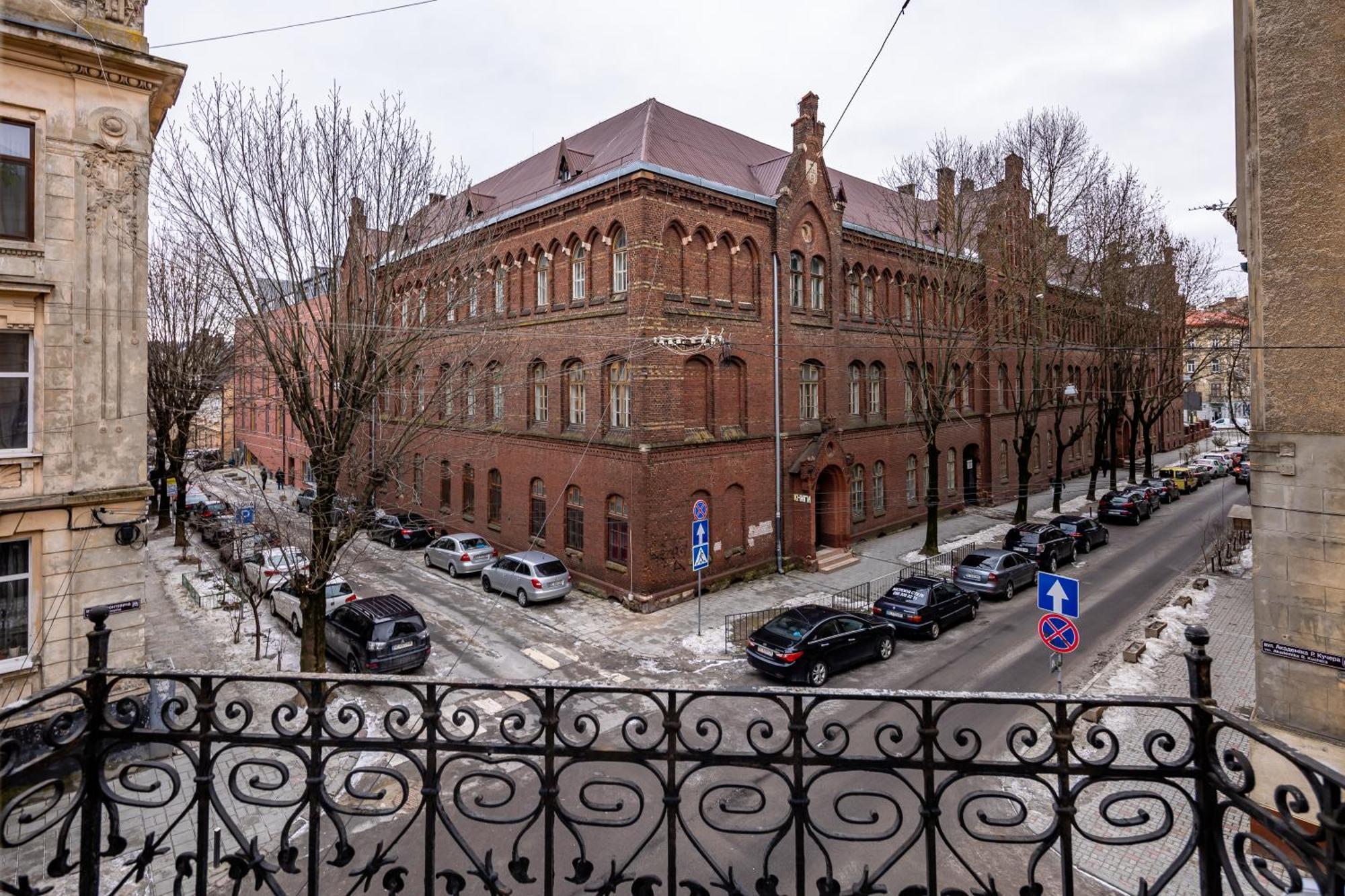 Leontovycha 1905 Daire Lviv Dış mekan fotoğraf